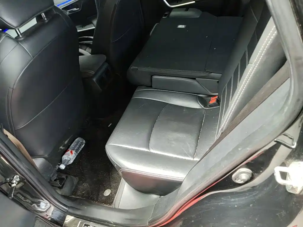Toyota Wildlander — миниатюра 17