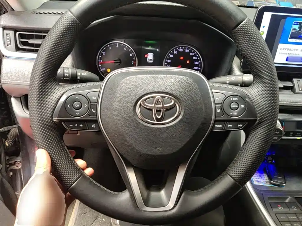 Toyota Wildlander — миниатюра 11