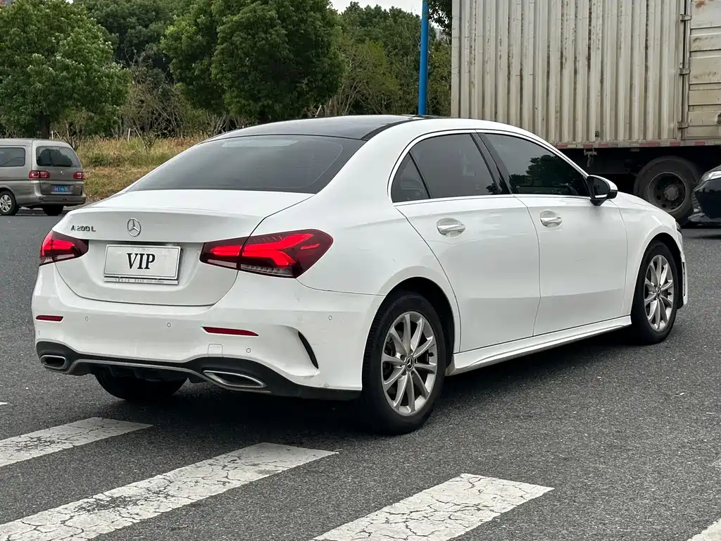 Mercedes-Benz A-Class — миниатюра 5