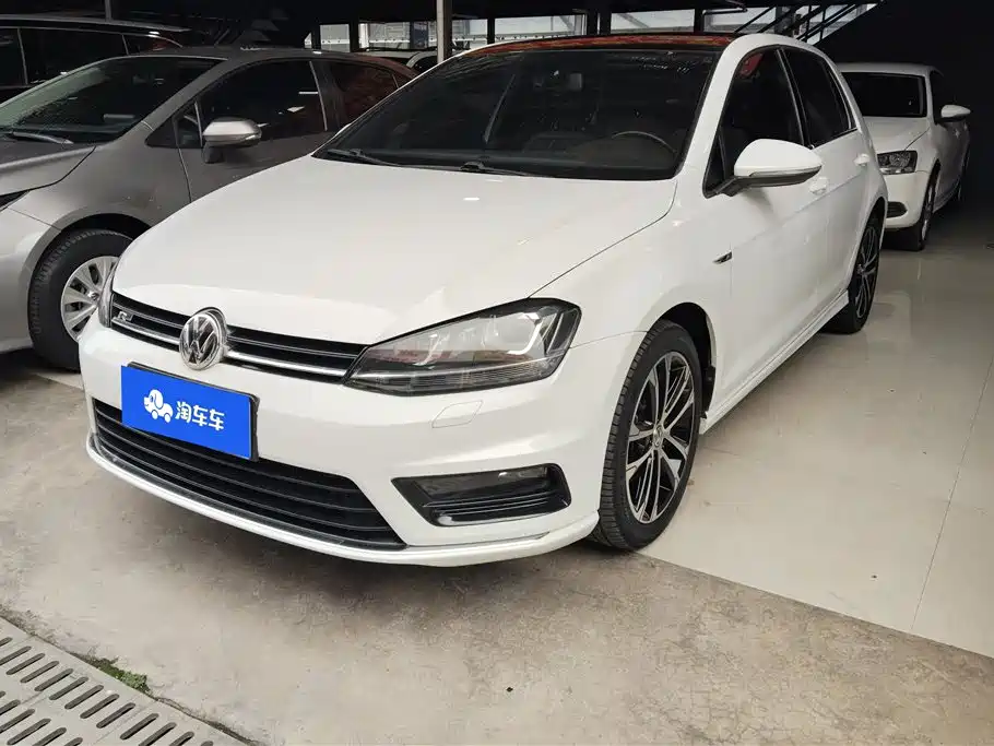 Купить Volkswagen Golf