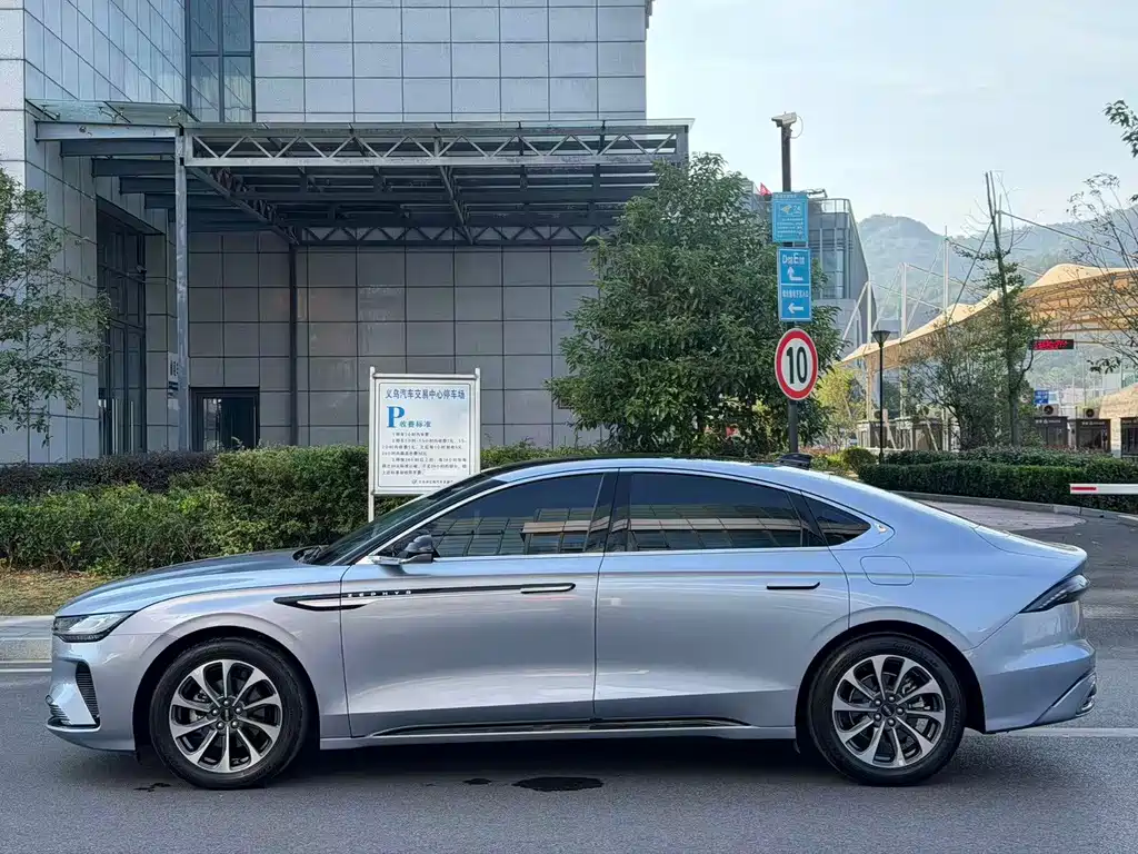 Lincoln Z — миниатюра 15