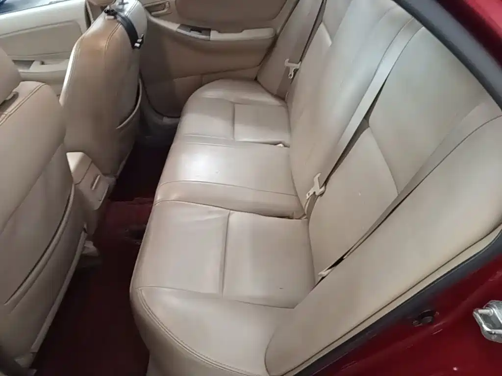 Toyota Corolla — миниатюра 17