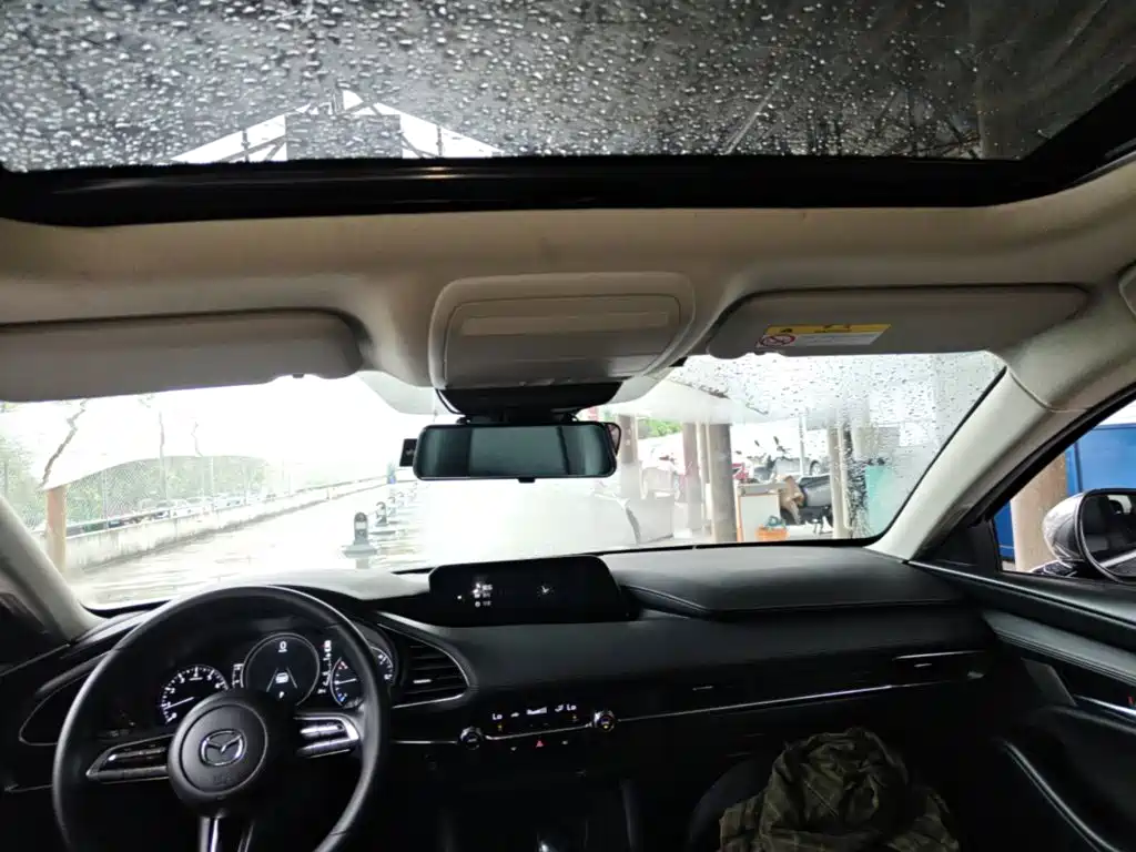 Mazda 3 Axela — миниатюра 18