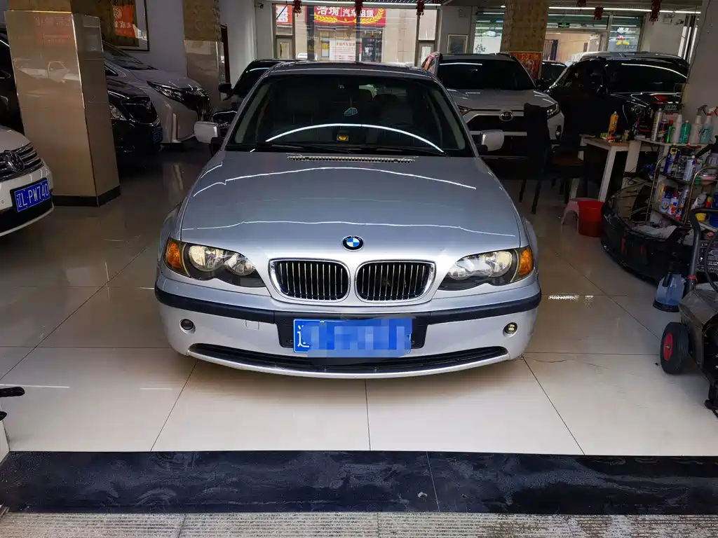 BMW 3 Series — миниатюра 2