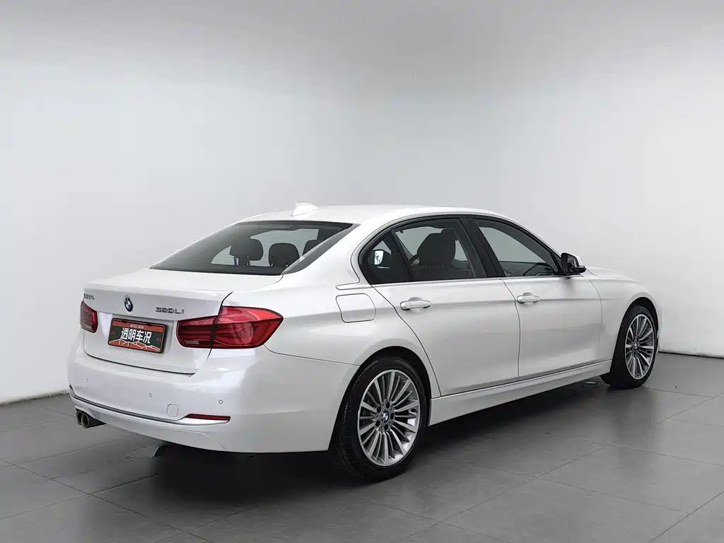 BMW 3 Series — миниатюра 2