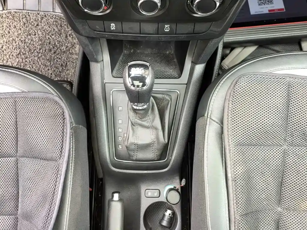 Skoda Yeti — миниатюра 14