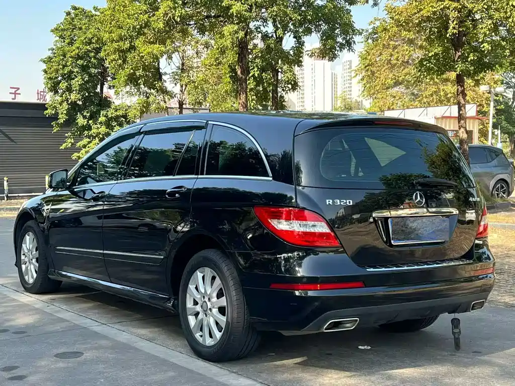 MERCEDES-BENZ R CLASS