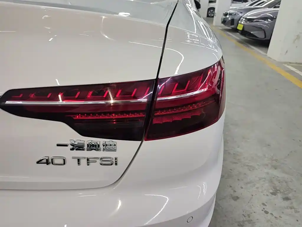 Audi A4L — миниатюра 8
