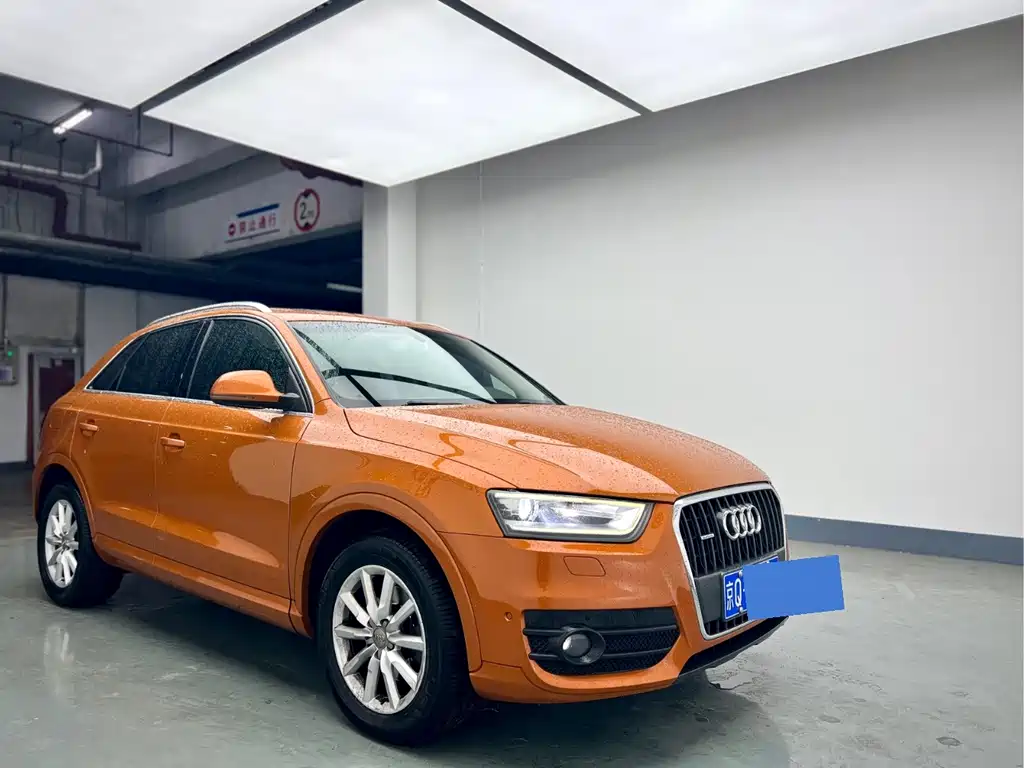 Audi Q3 (Import) — миниатюра 3
