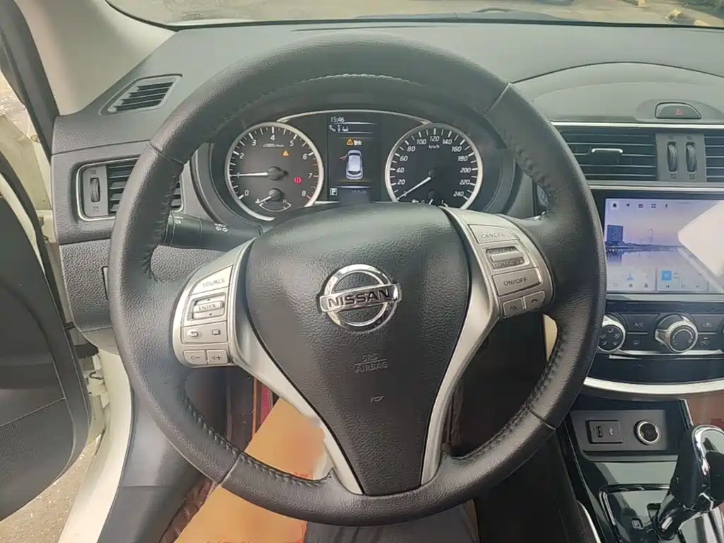 Nissan Tiida — миниатюра 11