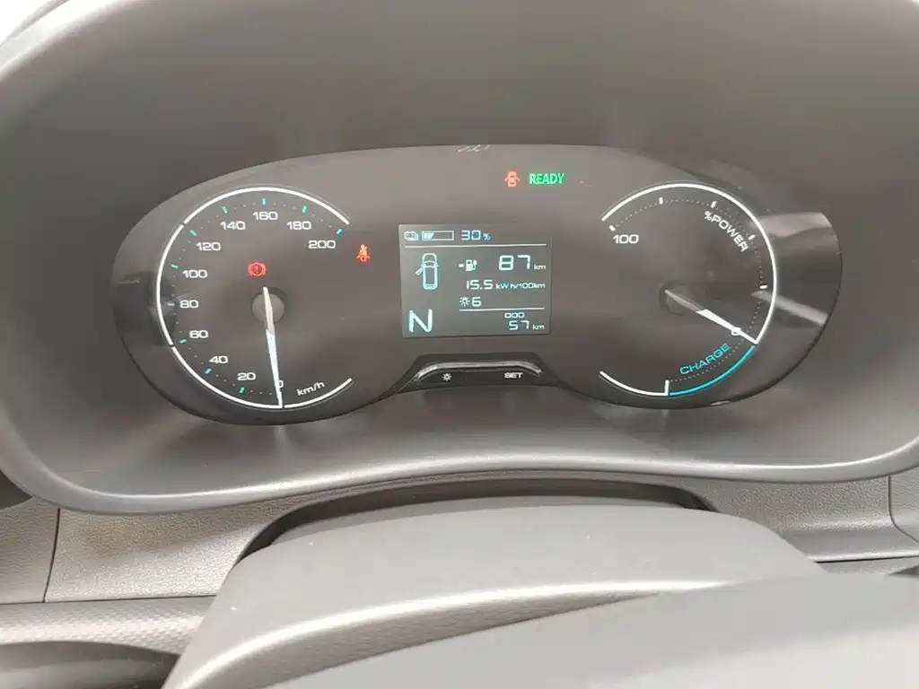 Wuling Hongguang EV — миниатюра 12