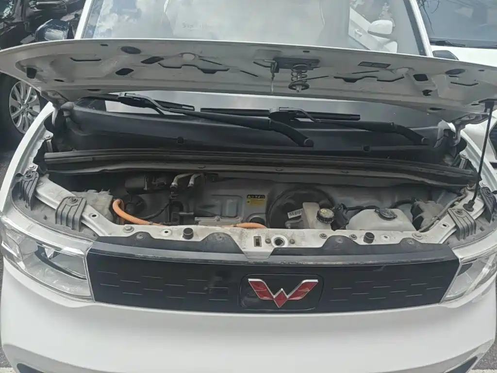 Wuling MINIEV — миниатюра 20