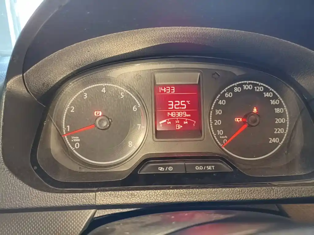 Volkswagen Jetta — миниатюра 12