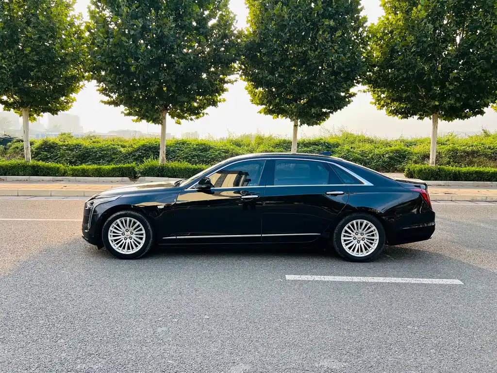 Cadillac CT6 — миниатюра 8