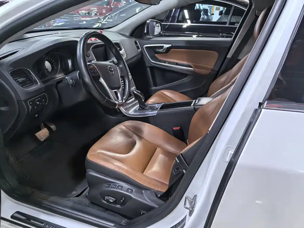 Volvo S60 2019 S60L T5