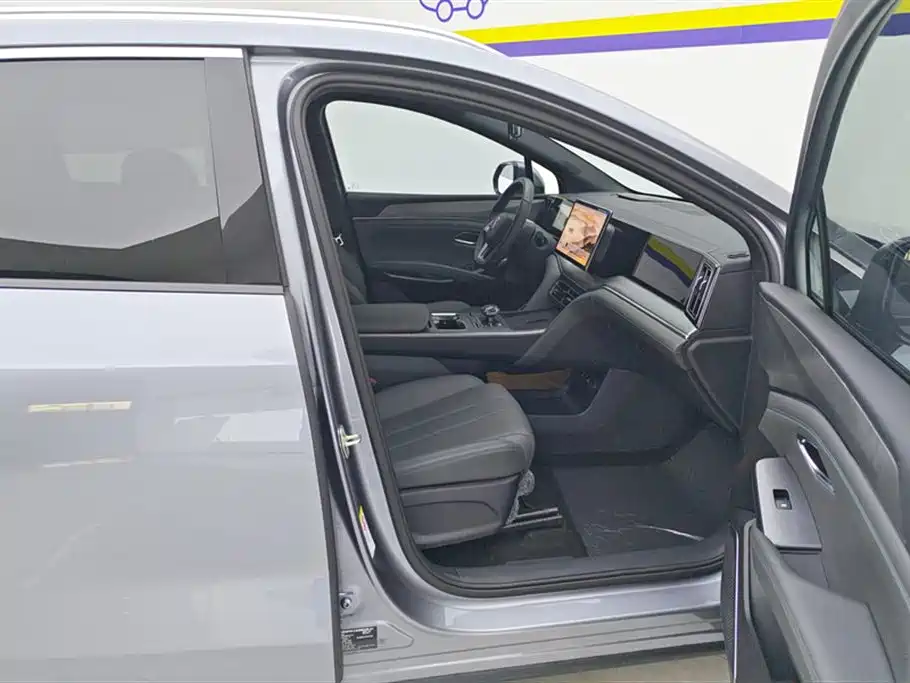 BYD Song L DM-i L DM-i 2025 Smart Drive 112km Lead