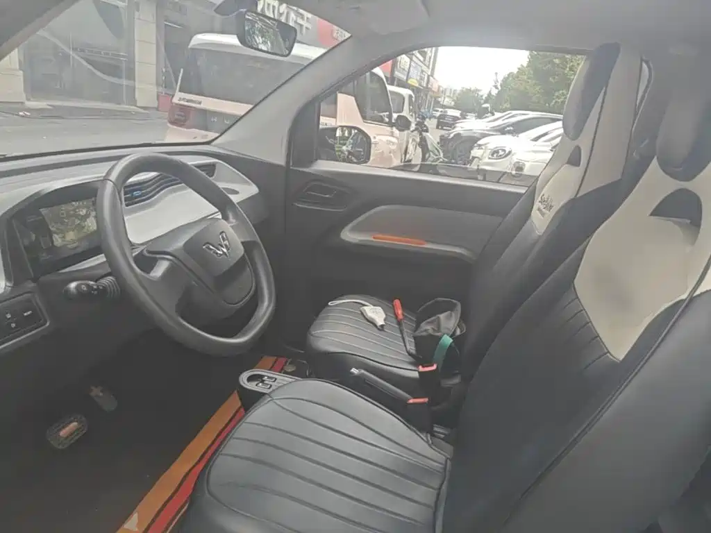 Wuling MINIEV — миниатюра 15