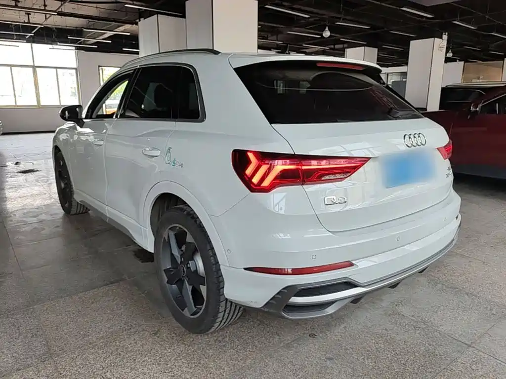 Audi Q3 2022 35 TFSI Fashion