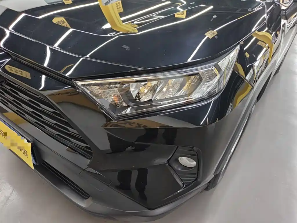 Toyota RAV4 — миниатюра 24