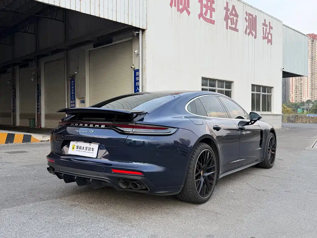 Porsche Panamera — миниатюра 9