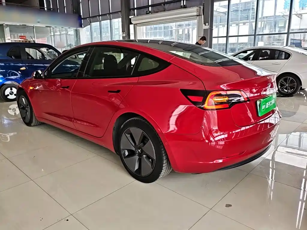 Tesla Model 3 — фотографии объявления, Фото 6