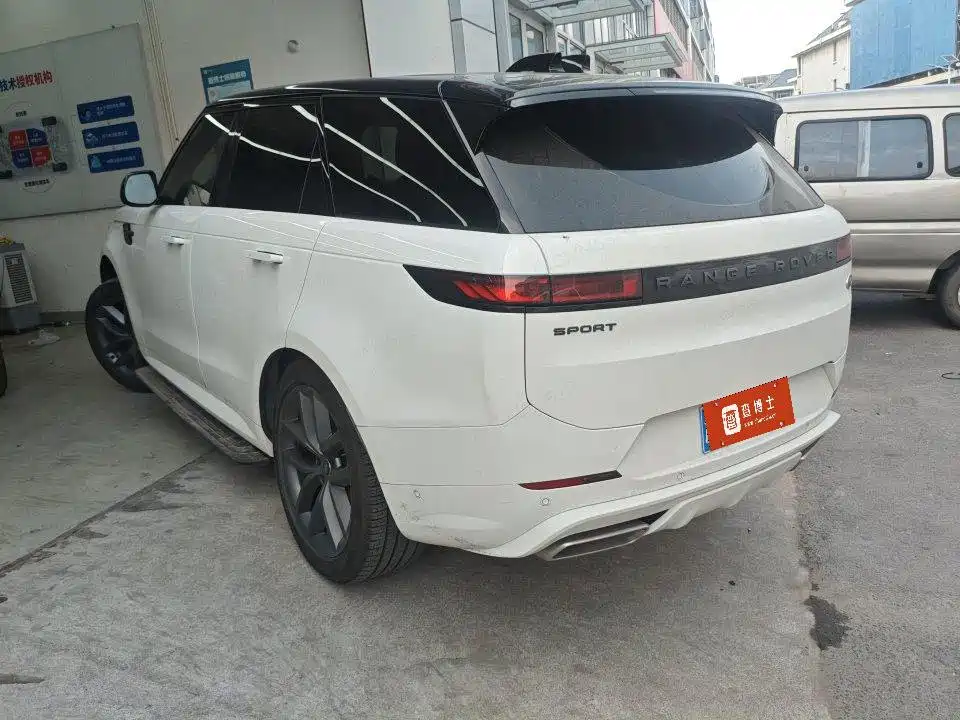 Land Rover Sport — миниатюра 6