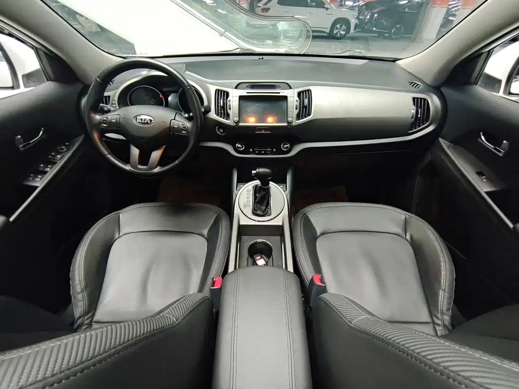 Kia Sportage — миниатюра 10