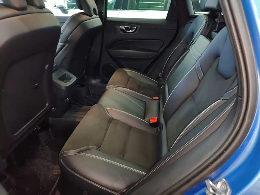 Volvo XC60 — миниатюра 17