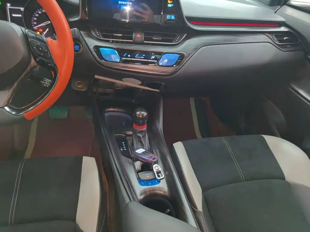 Toyota IZOA — миниатюра 14