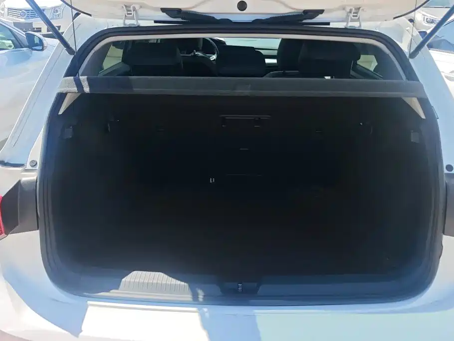 Volkswagen Golf — миниатюра 4