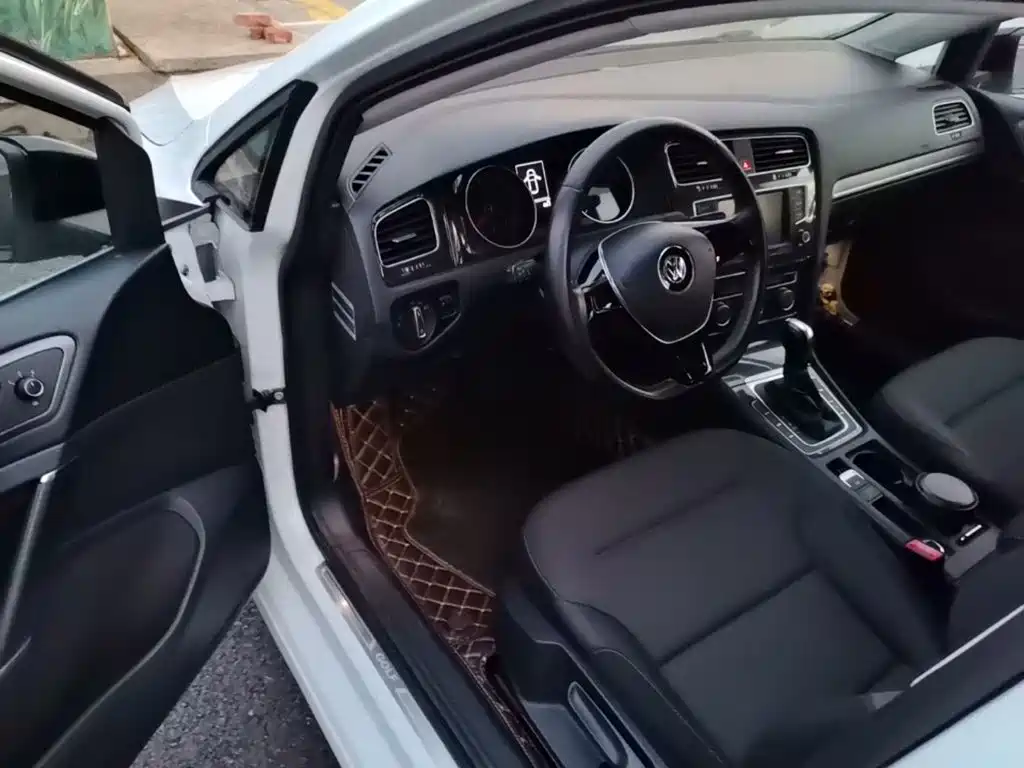 Volkswagen Golf — миниатюра 16
