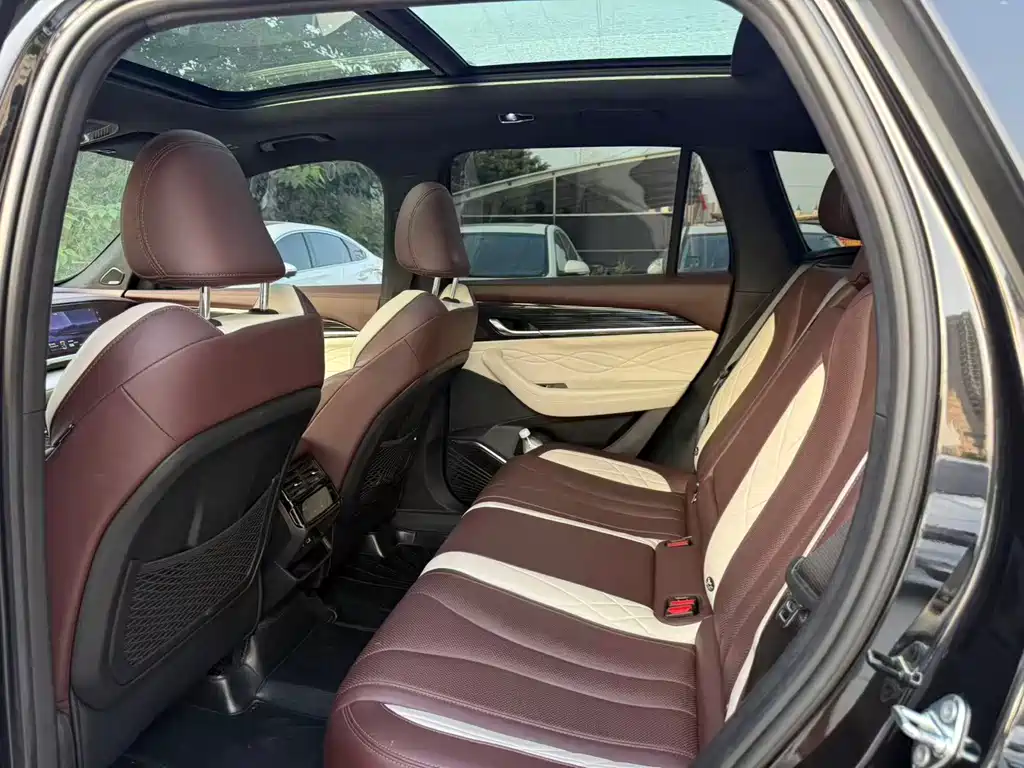 Geely Xingyue L — миниатюра 5