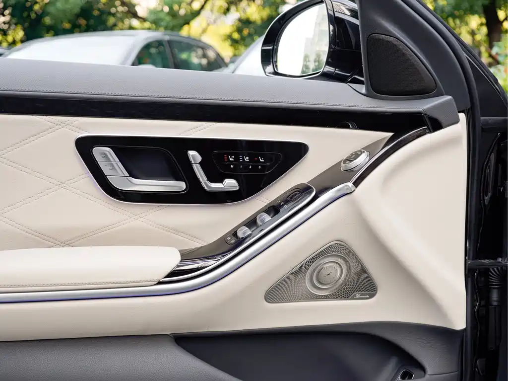 Mercedes-Benz S-Class — миниатюра 19