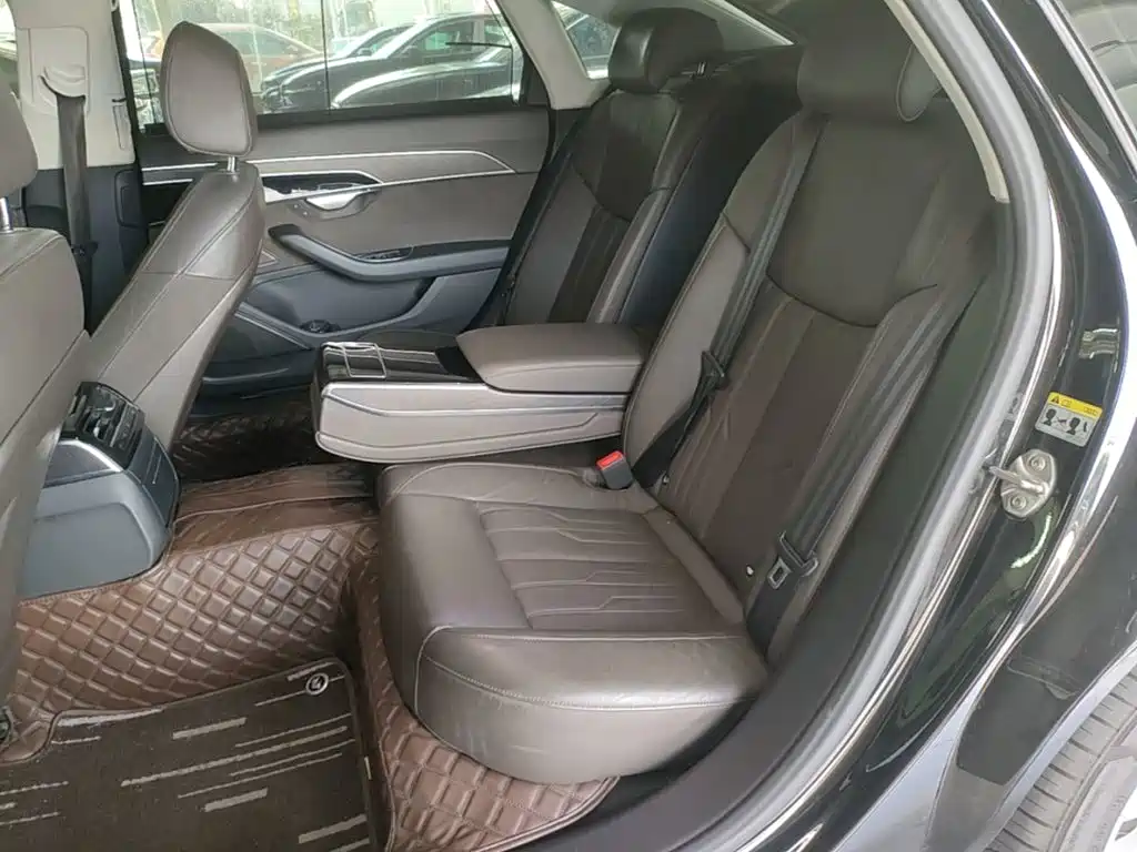 Audi A8 — миниатюра 17