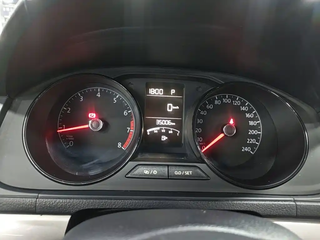Volkswagen Lavida — миниатюра 12