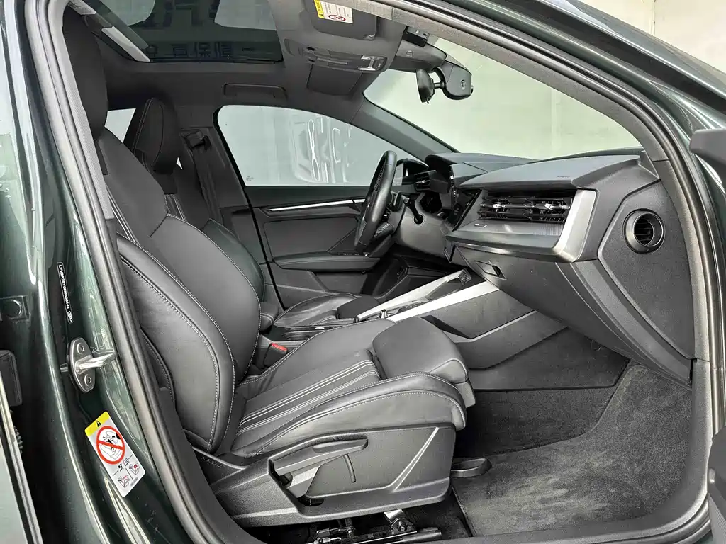 Audi A3 — миниатюра 9