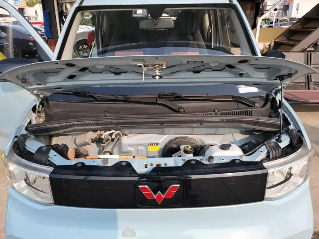 Wuling MINIEV — миниатюра 20