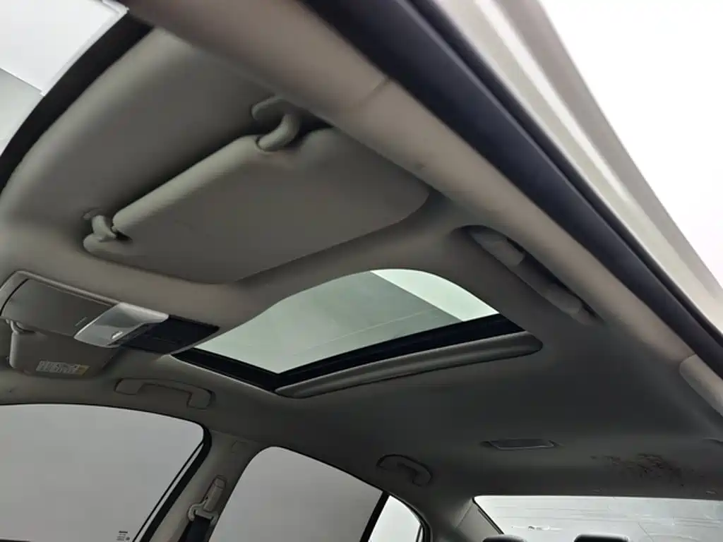 Nissan Sylphy — миниатюра 10