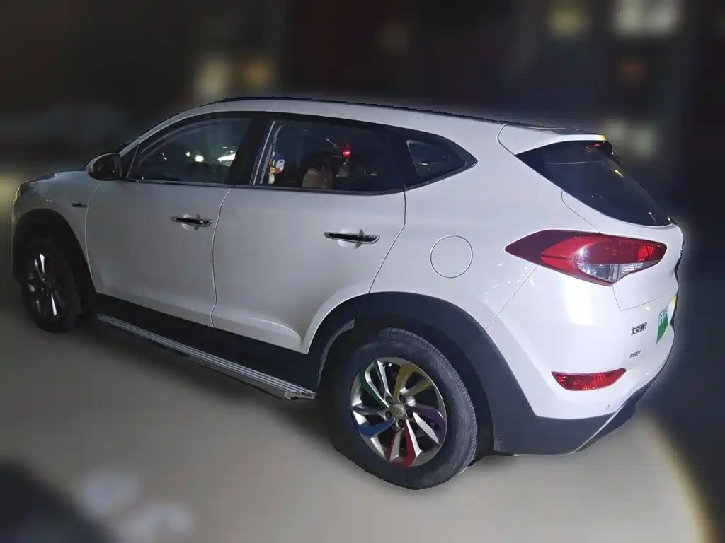 Hyundai Tucson — миниатюра 25