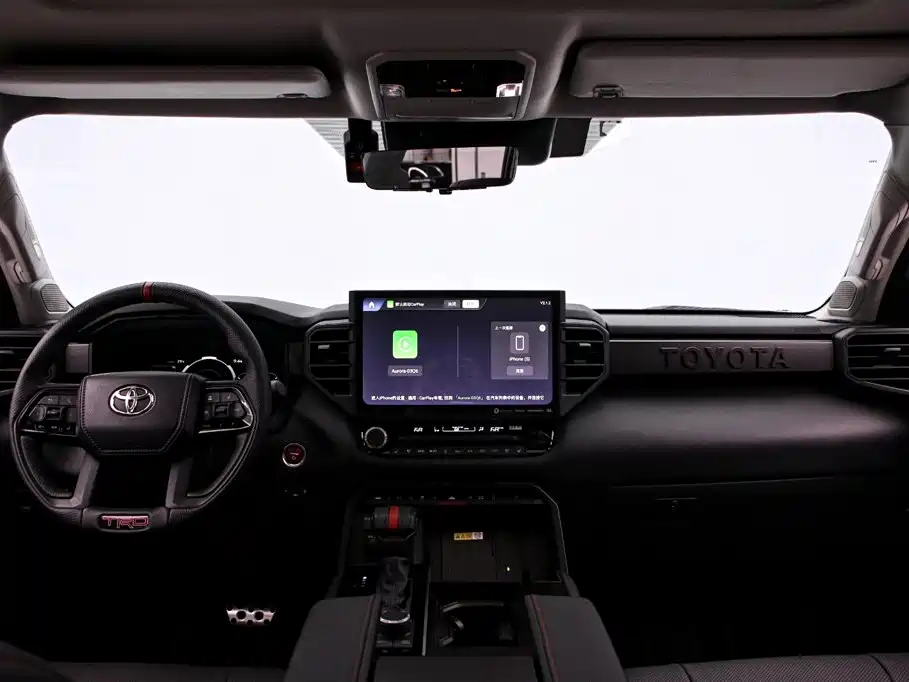 Toyota Sequoia — миниатюра 5