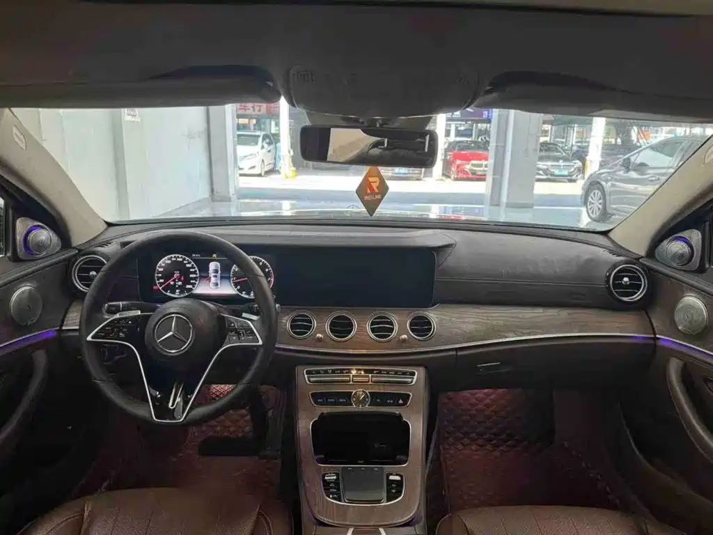 Mercedes-Benz E-Class E 2017 E 300 L Luxury