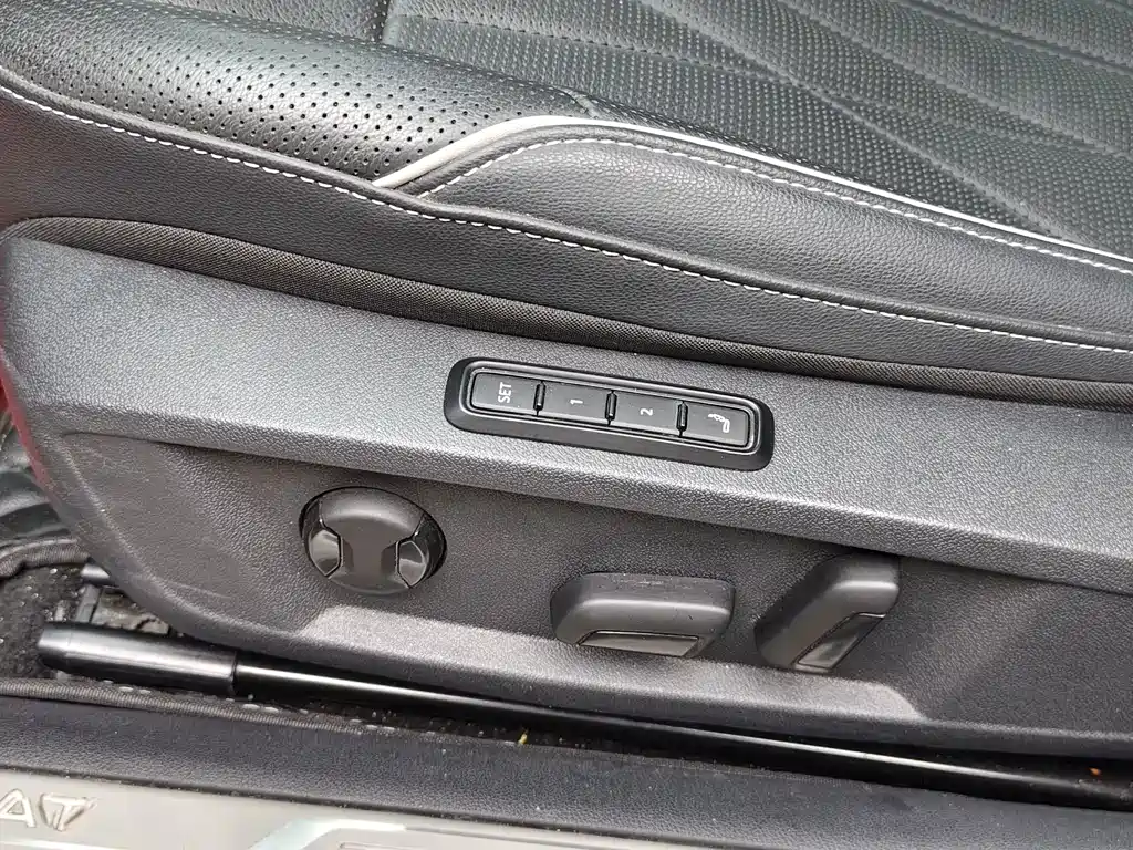 Volkswagen Passat — миниатюра 17