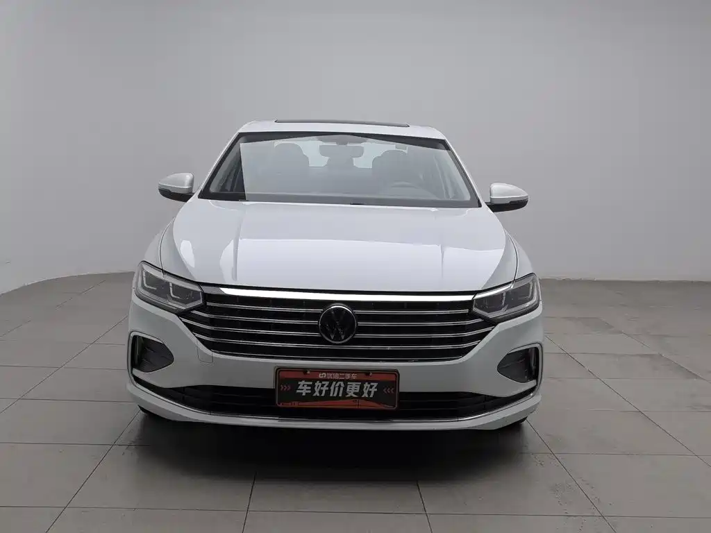Volkswagen Lavida — миниатюра 3