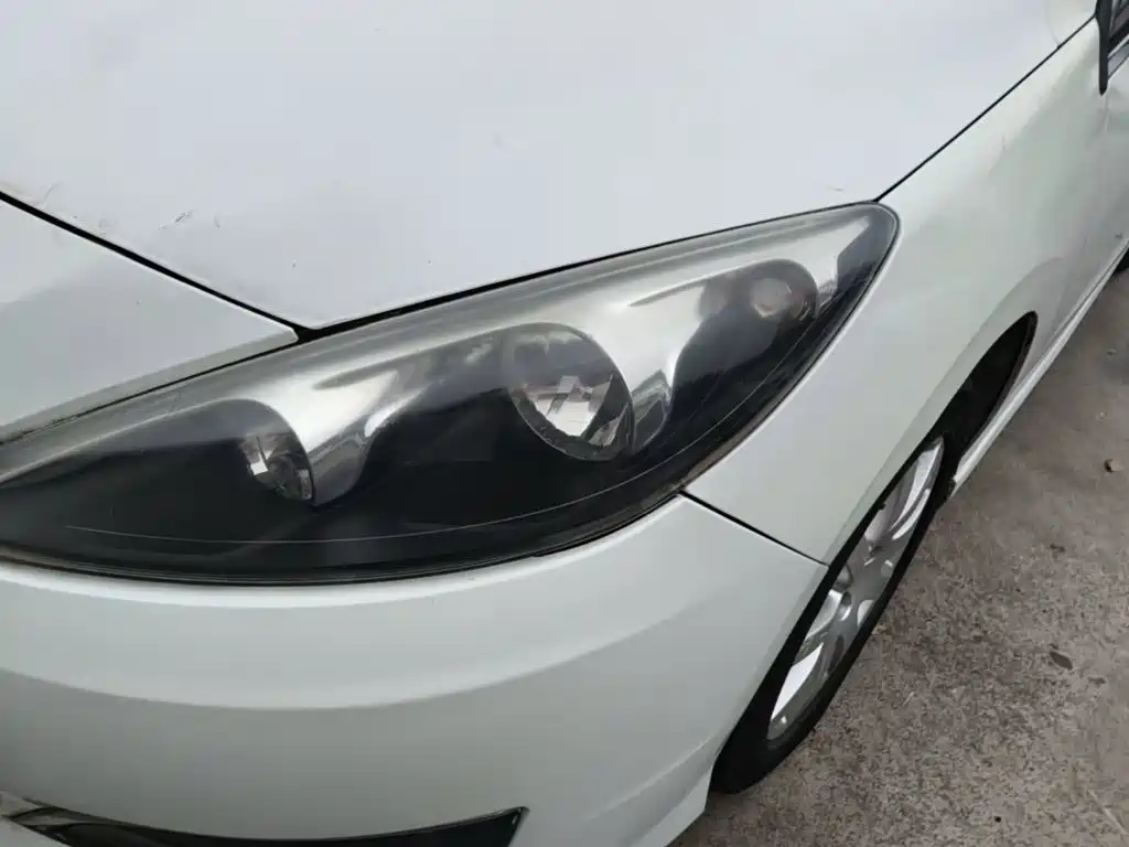 Peugeot 308 — миниатюра 24