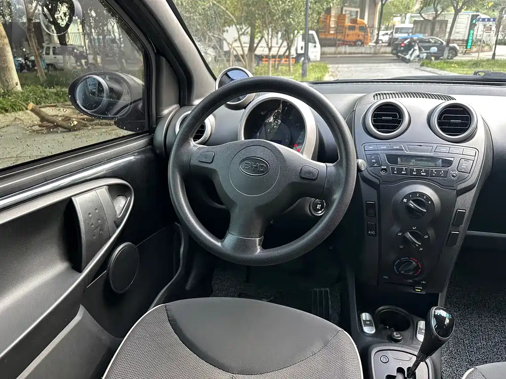 BYD F0 — миниатюра 12