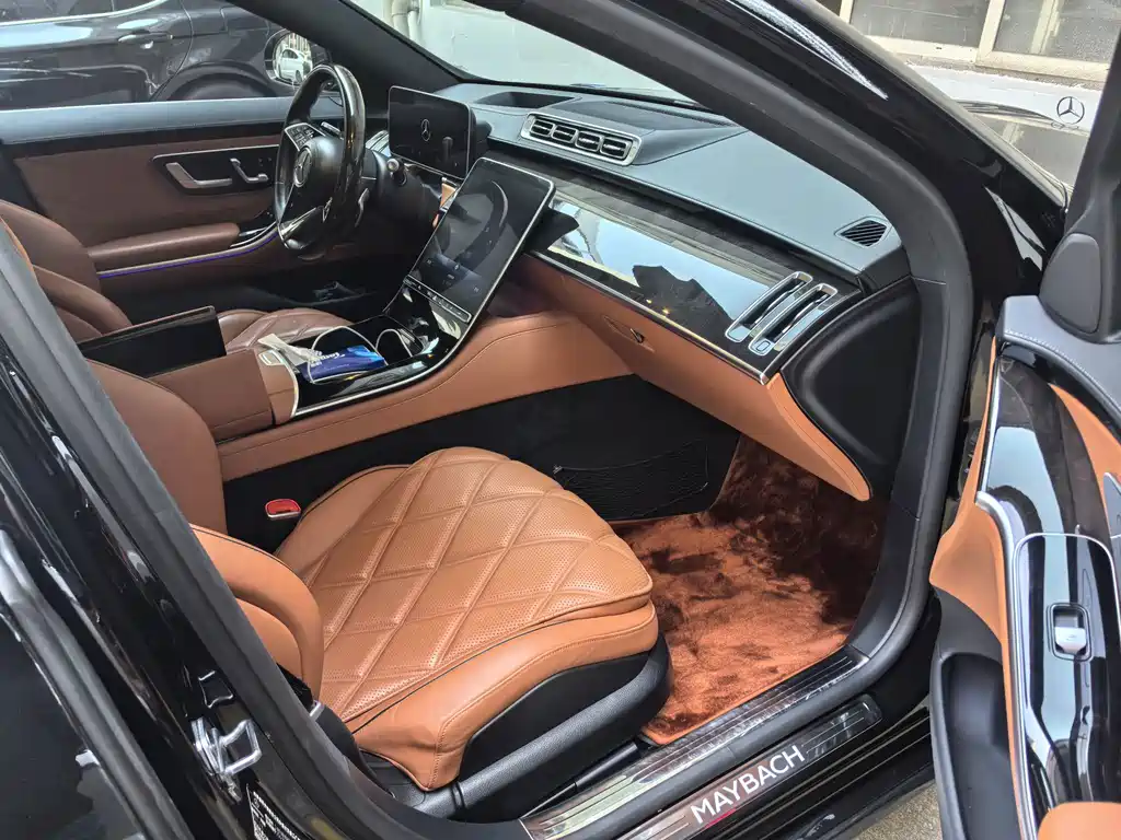 Mercedes-Benz S-Class — миниатюра 6