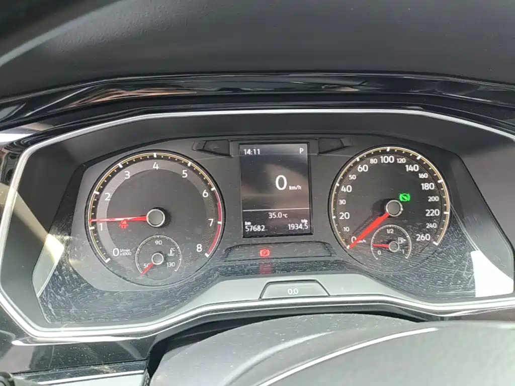 Volkswagen Sagitar — миниатюра 12