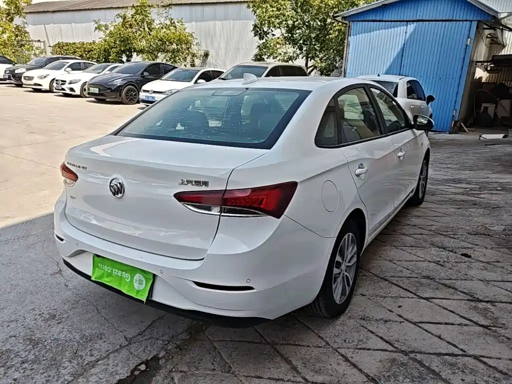 Buick Excelle — миниатюра 7