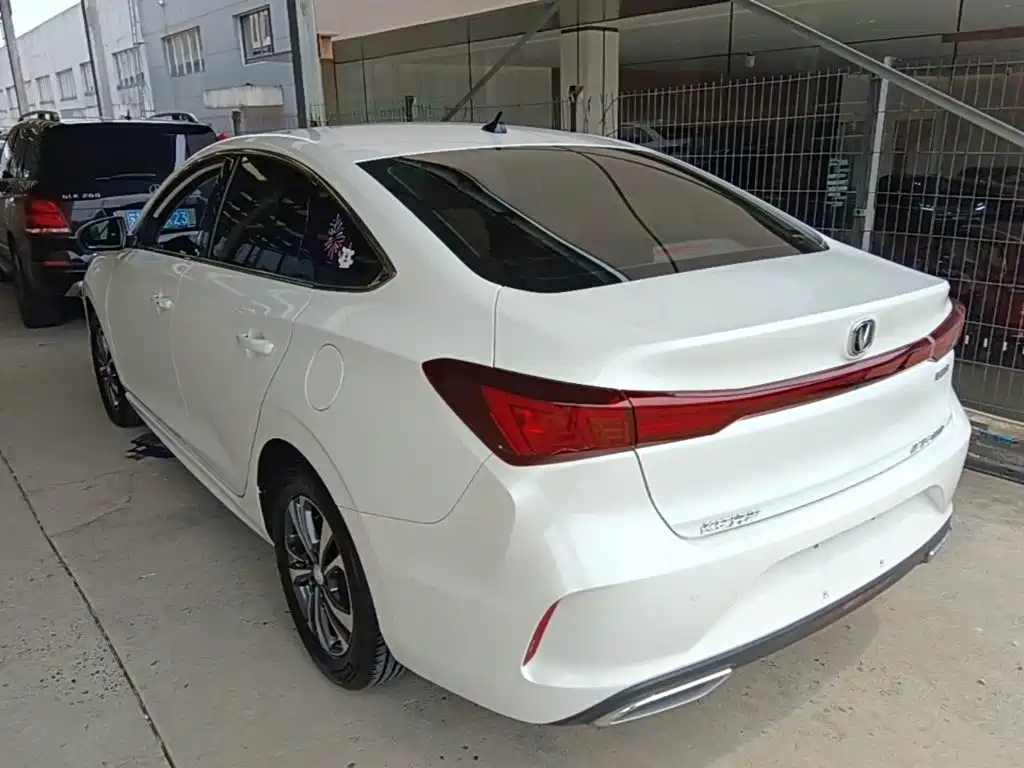 Changan Eado 2023 Enjoy PLUS NE 1.4T GDI DCT Luxury