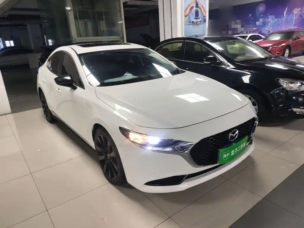 Mazda 3 Axela — миниатюра 4